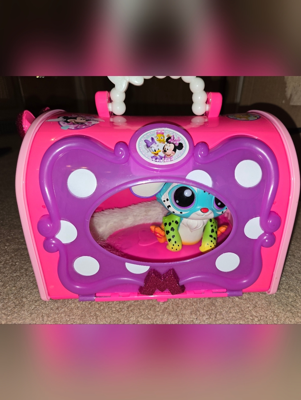 Lil'Gleemerz Interactive Toy Figure Lights Up & Works Plus Minnie Pet Carrier